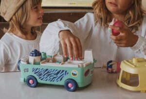 que se cache-t-il derrière le jouet made in France