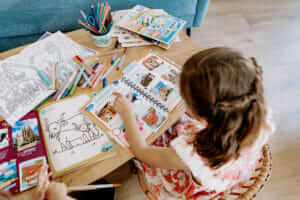 magazine jeunesse qui fait voyager les enfants